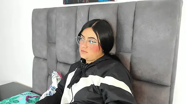 Snapshot of Dulce_amg chatting on 02/03/25, 02:45 Dulce amg online show from 02/03/25, 02:45