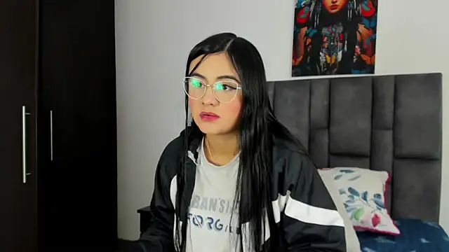 Snapshot of Dulce_amg chatting on 02/24/25, 12:16 Dulce amg online show from 02/24/25, 12:16