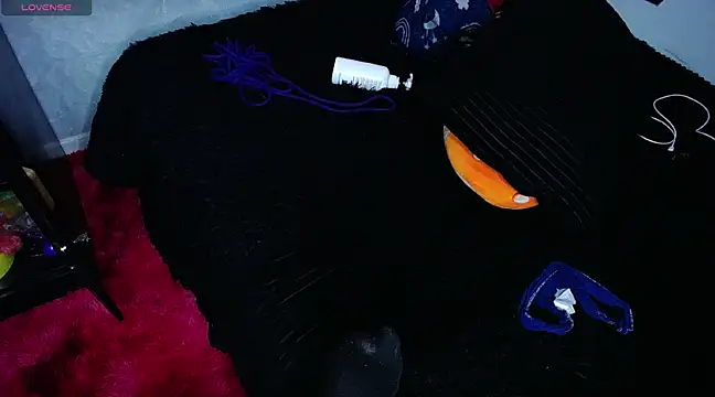 Snapshot of mysteery_katty_ chatting on 03/01/25, 12:07 mysteery katty online show from 03/01/25, 12:07