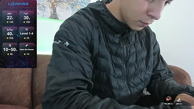 Snapshot of Samuel_Up chatting on 01/22/25, 04:13 Samuel Up online show from 01/22/25, 04:13