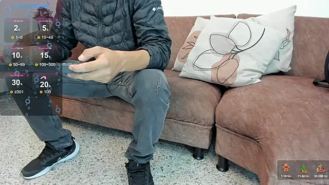 Snapshot of Samuel_Up chatting on 03/05/25, 04:02 Samuel Up online show from 03/05/25, 04:02