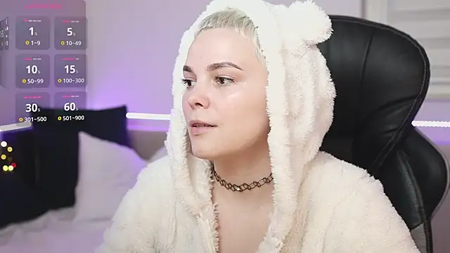 LikaBerry1 online show from 02/03/25, 07:10