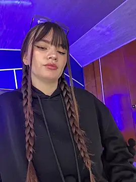 angel natural online show from 09/15/25, 03:56