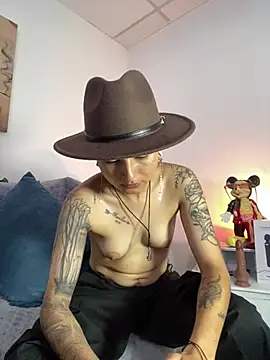 Snapshot of ZuryRamirez_ chatting on 02/02/25, 07:14 ZuryRamirez online show from 02/02/25, 07:14