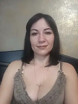 FireLily332 online show from 12/28/24, 08:36