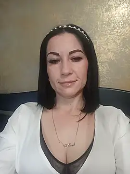 FireLily332 online show from 01/11/25, 04:14