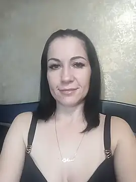 FireLily332 online show from 01/14/25, 07:43