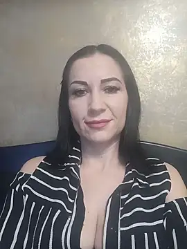 FireLily332 online show from 01/29/25, 04:41