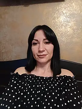FireLily332 online show from 02/01/25, 04:00
