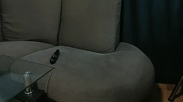 Snapshot of MiliExteraaa chatting on 01/21/25, 11:24 MiliExteraaa online show from 01/21/25, 11:24