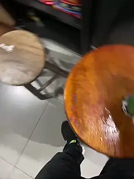 Snapshot of Hjsjsjsjjd chatting on 09/14/25, 12:26 Hjsjsjsjjd online show from 09/14/25, 12:26