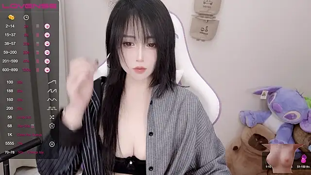 Vaness-a online show from 02/16/25, 07:27