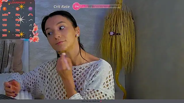 Snapshot of tayakayan chatting on 09/26/25, 02:43 tayakayan online show from 09/26/25, 02:43