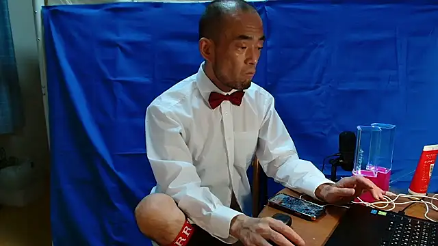 Snapshot of heita_omori chatting on 10/07/25, 01:19 heita omori online show from 10/07/25, 01:19