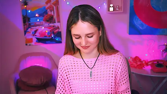 DeboraLarson online show from 12/13/24, 09:57