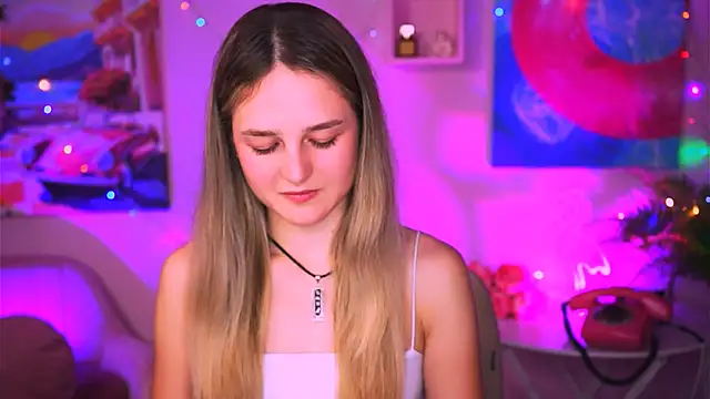 DeboraLarson online show from 01/08/25, 04:11