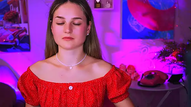 DeboraLarson online show from 01/12/25, 10:45