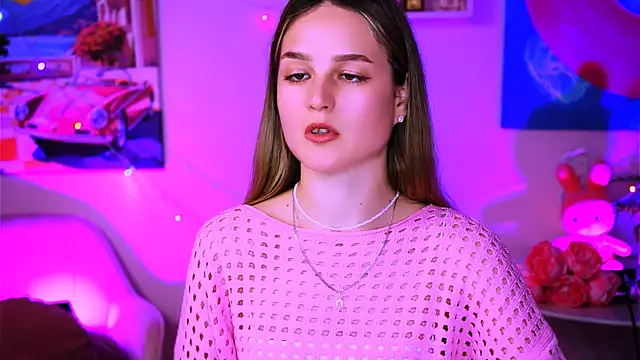 DeboraLarson online show from 01/29/25, 07:57