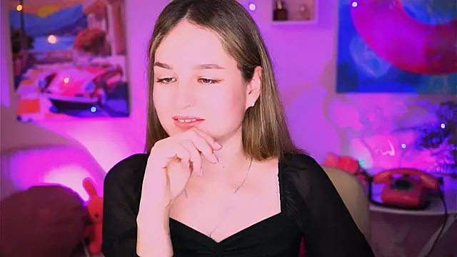 Snapshot of DeboraLarson chatting on 02/01/25, 07:34 DeboraLarson online show from 02/01/25, 07:34