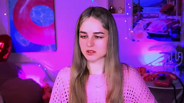 Snapshot of DeboraLarson chatting on 03/07/25, 03:51 DeboraLarson online show from 03/07/25, 03:51