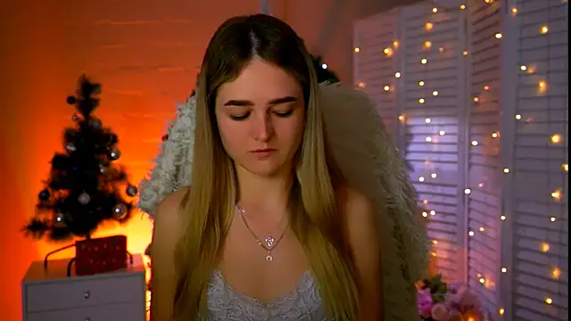 Snapshot of DeboraLarson chatting on 01/13/26, 03:45 DeboraLarson online show from 01/13/26, 03:45