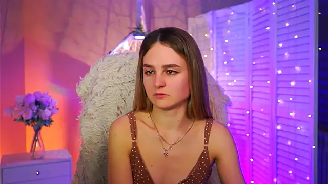 Snapshot of DeboraLarson chatting on 02/12/26, 08:31 DeboraLarson online show from 02/12/26, 08:31