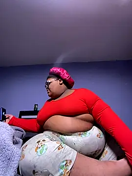 Snapshot of dondivax3 chatting on 09/18/25, 02:13 dondivax3 online show from 09/18/25, 02:13