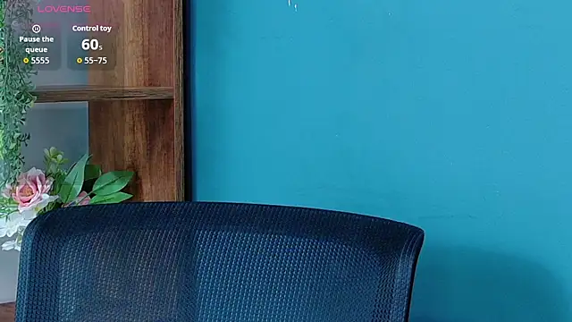 Snapshot of Harper-Avary chatting on 02/21/26, 03:46 Harper-Avary online show from 02/21/26, 03:46