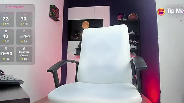 Marcos garcias online show from 10/15/25, 03:34