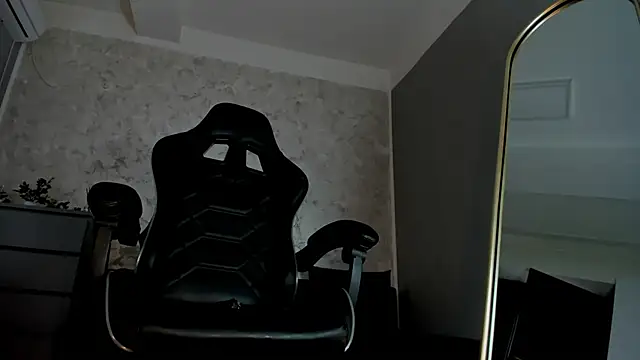 Ivy belle online show from 02/01/25, 11:54