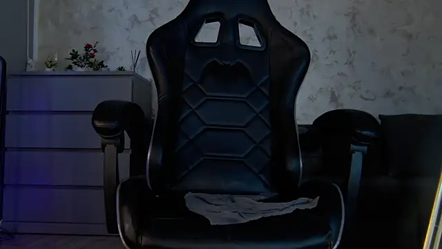 Ivy belle online show from 02/17/25, 09:03