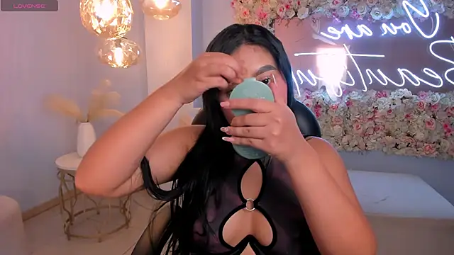 GabriellaLee online show from 11/22/25, 02:43