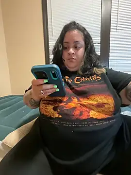 Snapshot of tillymarie34 chatting on 05/20/26, 04:51 tillymarie34 online show from 05/20/26, 04:51
