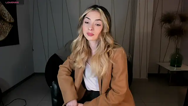 StacyWoods online show from 05/13/26, 11:18