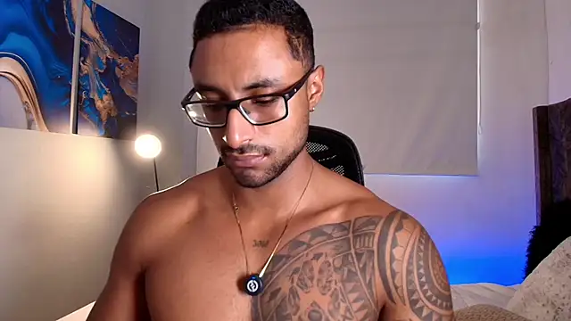 LiamGarcia1 online show from 05/03/26, 05:08