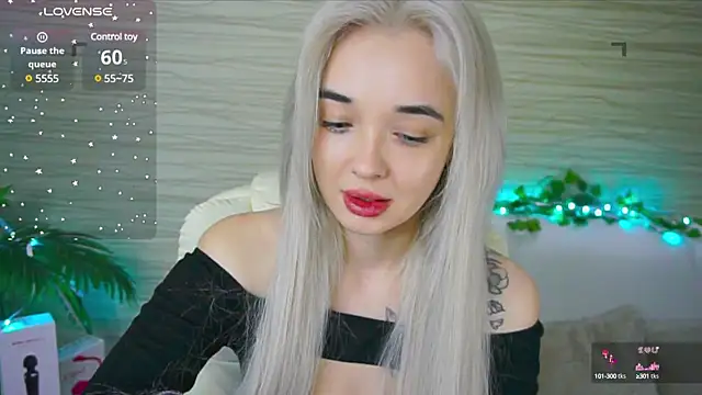 Ashley S online show from 03/16/25, 11:04