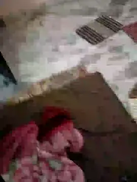 Snapshot of AuntyLover_BhabhiLover_ chatting on 12/05/24, 04:53 AuntyLover BhabhiLover online show from 12/05/24, 04:53