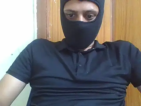 Snapshot of AuntyLover_BhabhiLover_ chatting on 02/05/25, 05:09 AuntyLover BhabhiLover online show from 02/05/25, 05:09