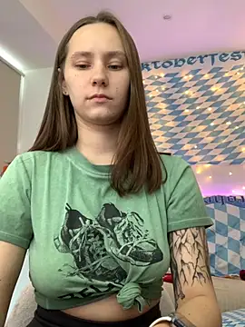 HotCaramellsTV online show from 10/03/25, 09:39