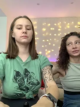 HotCaramellsTV online show from 10/07/25, 10:01