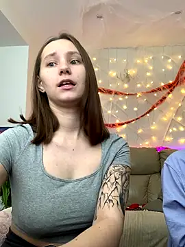 HotCaramellsTV online show from 10/25/25, 09:39