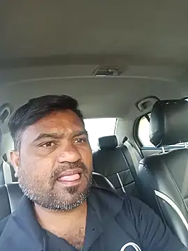 Snapshot of pintuS40 chatting on 01/19/25, 04:33 pintuS40 online show from 01/19/25, 04:33