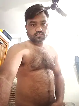 Snapshot of pintuS40 chatting on 02/02/25, 01:02 pintuS40 online show from 02/02/25, 01:02