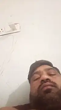 Snapshot of pintuS40 chatting on 03/18/25, 01:00 pintuS40 online show from 03/18/25, 01:00