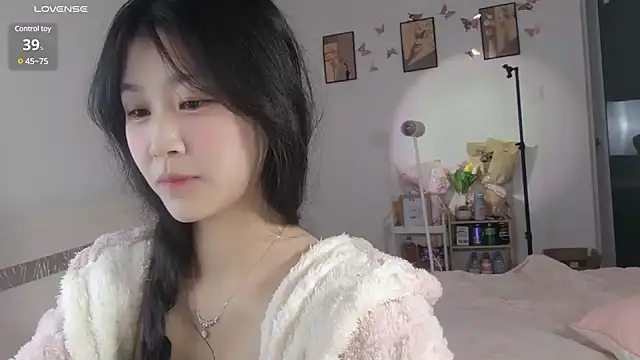 Luminous163 online show from 01/29/25, 02:00