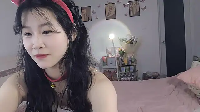 Luminous163 online show from 03/16/25, 02:55