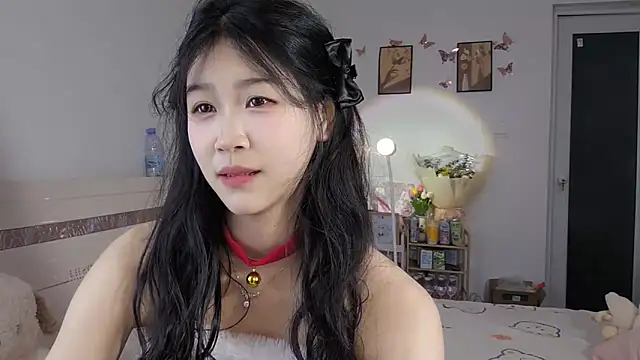 Luminous163 online show from 03/18/25, 01:20