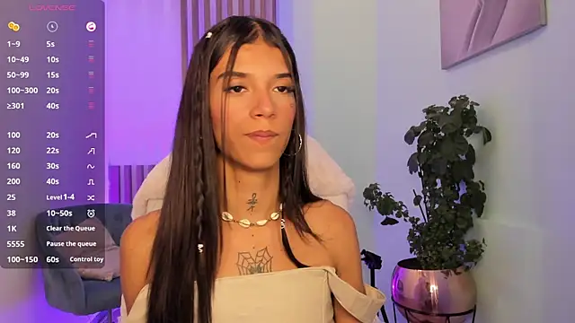 CoralRigan online show from 02/04/25, 05:31