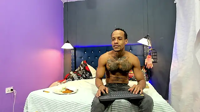 Salomon koude online show from 10/26/25, 05:30