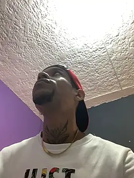 Snapshot of Salomon_koude chatting on 02/14/26, 07:10 Salomon koude online show from 02/14/26, 07:10